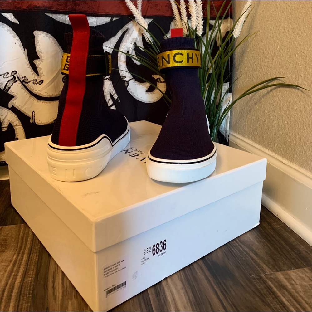 Men givenchy sneakers